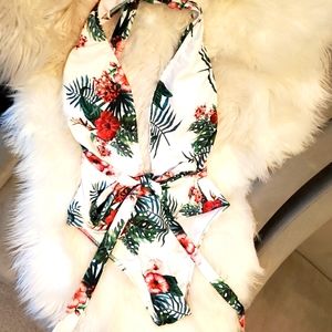 Cupshe plunging one piece swimsuit